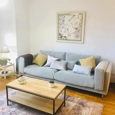 Avenida Apartamento Oviedo